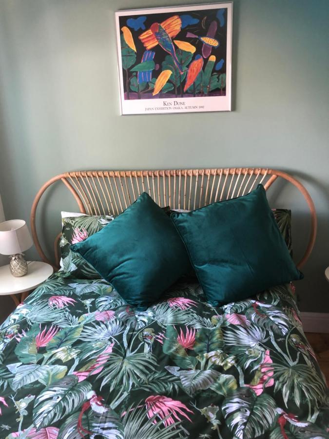 Richmond & Kew Gardens Cozy Garden Flat By The Pagoda Екстериор снимка