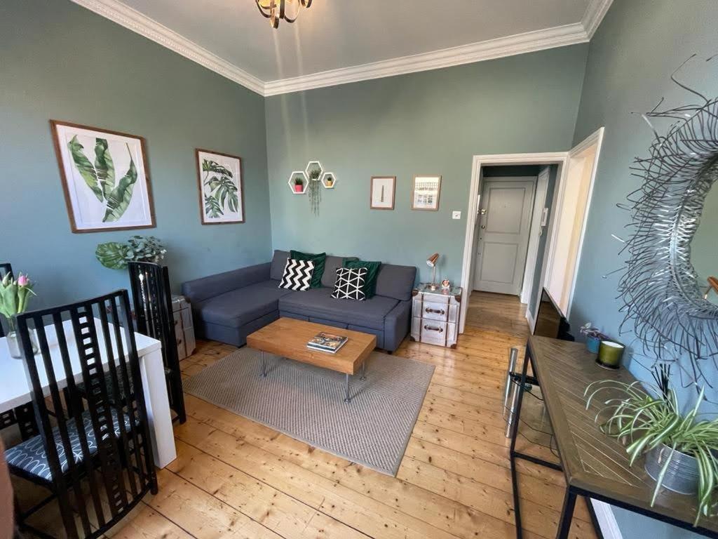 Richmond & Kew Gardens Cozy Garden Flat By The Pagoda Екстериор снимка